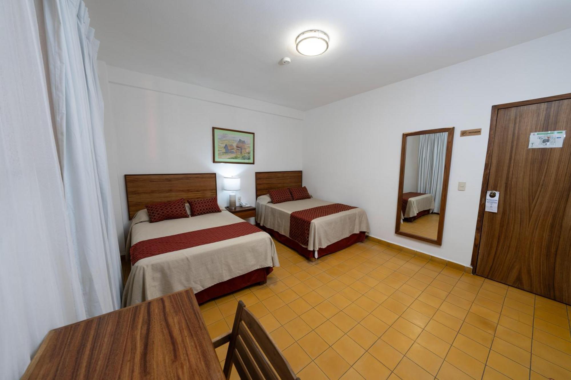 Hotel Encino Malecon Centro Puerto Vallarta Zimmer foto