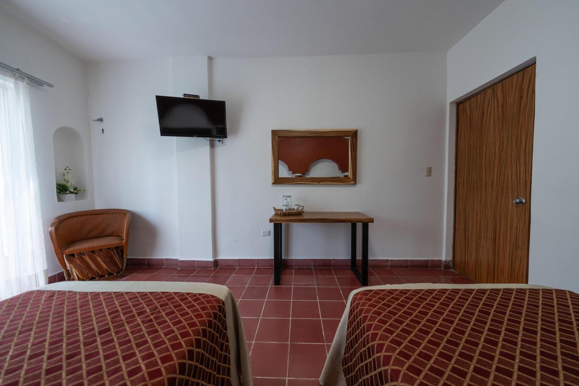 Hotel Encino Malecon Centro Puerto Vallarta Zimmer foto